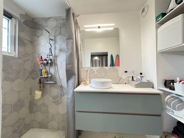 Maison sur sous-sol à vendre à Saint-Erblon - 4 chambres, 110 m²