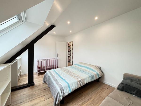 Maison sur sous-sol à vendre à Saint-Erblon - 4 chambres, 110 m²