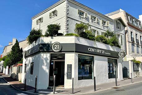 Maison à vendre  6 pièces - 177 m 2   LAHONCE  - 64