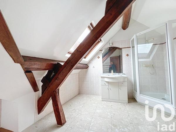 Duplex 7 pièces de 194 m² à AUNEAU (28700)