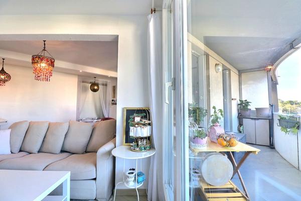 APPARTEMENT TYPE3-4 / TERRASSES / BOX