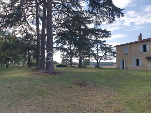 Domaine de 335 m²