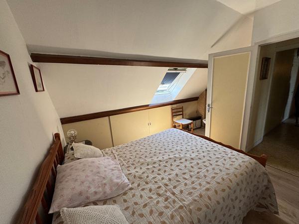 A vendre centre d'AMBON, maison individuelle avec garage et terrain clos de 602 m²