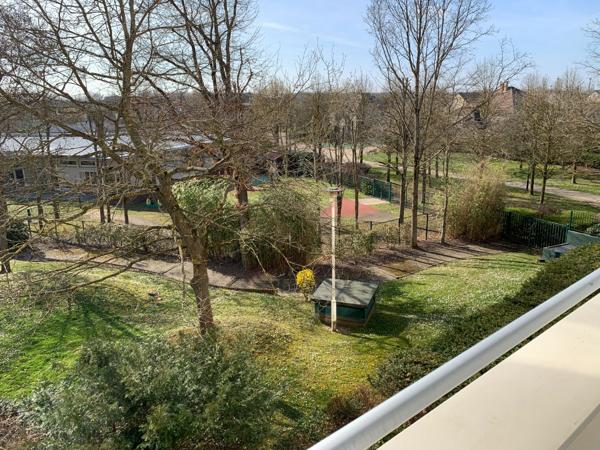 Appartement Elancourt 2 pièce(s) 47 m2