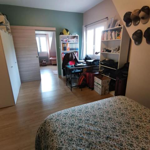 Maison 4 chambres double garage et grange sur un terrain de 2254 m2