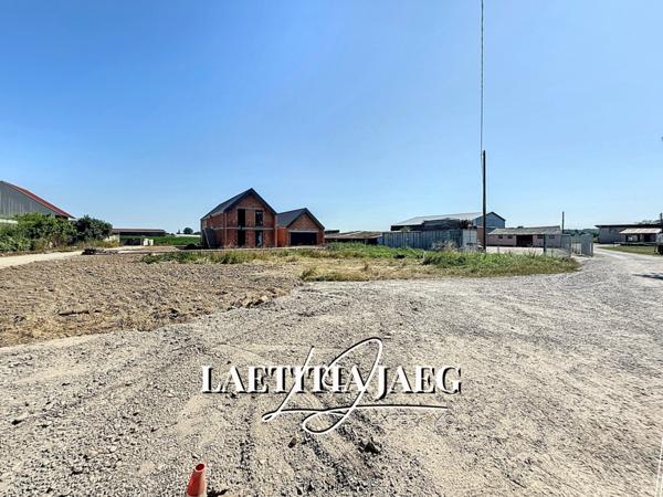 Sand (67230) TERRAIN - HORS LOTISSEMENT - EN IMPASSE - AU CALME - GRANDE SURFACE