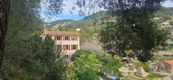 BASTIDE DE CARACTERE -OLLIOULES