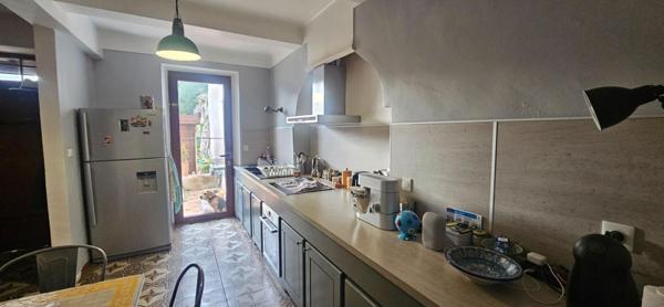 BASTIDE DE CARACTERE -OLLIOULES