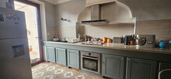 BASTIDE DE CARACTERE -OLLIOULES