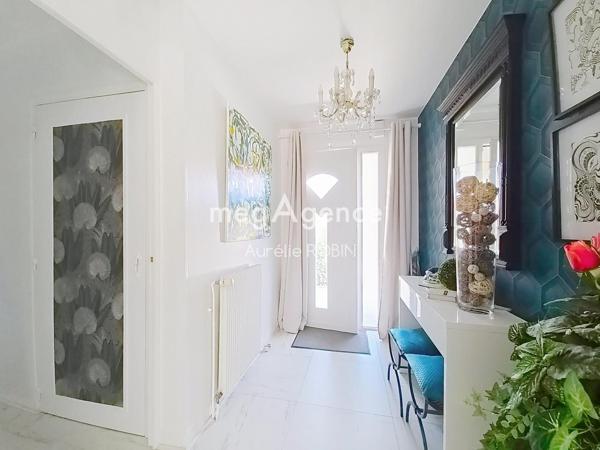 Maison à CHOLET, 49300 - 6 pièces 162m²