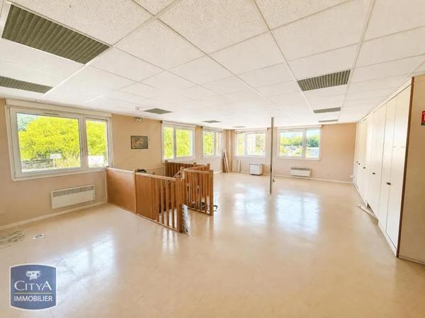 Local professionnel à louer Évry-Courcouronnes (91000)