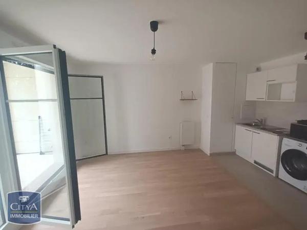 Appartement à louer 2 pièces 44.67m² Suresnes (92150)