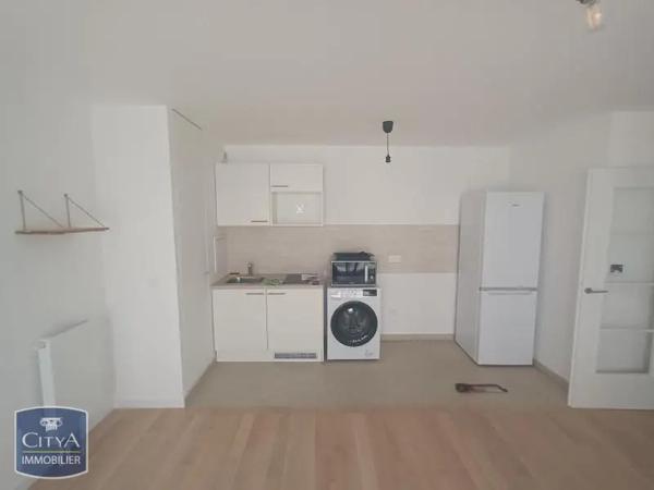 Appartement à louer 2 pièces 44.67m² Suresnes (92150)