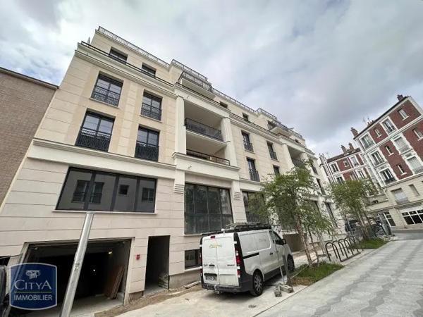 Appartement à louer 2 pièces 44.67m² Suresnes (92150)