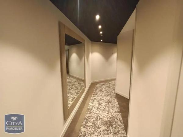 Appartement à louer 2 pièces 44.67m² Suresnes (92150)