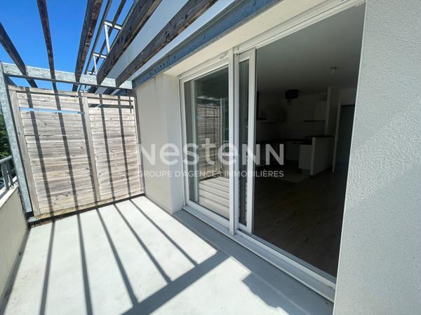 A vendre à Vannes appartement de plus de 75 m² trois chambres place de parking garage