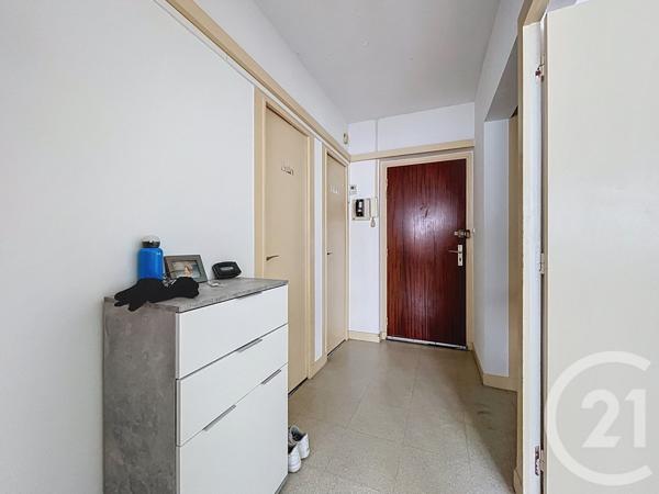 Appartement F4 à vendre  4 pièces - 74 m2 RIOM - 63