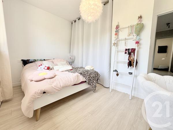 Maison à vendre  3 pièces - 81 m 2   AIXE SUR VIENNE  - 87