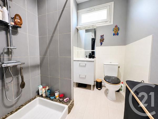 Maison à vendre  3 pièces - 81 m 2   AIXE SUR VIENNE  - 87