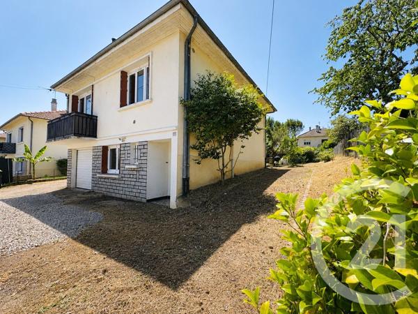 Maison à vendre  3 pièces - 81 m 2   AIXE SUR VIENNE  - 87