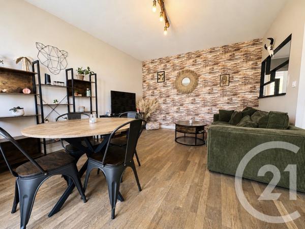 Maison à vendre  3 pièces - 81 m 2   AIXE SUR VIENNE  - 87