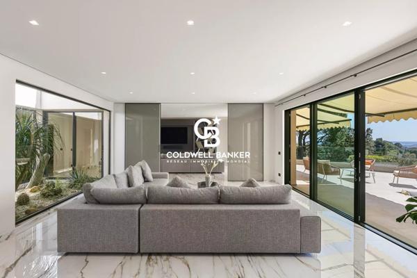 Villa 15 pièces à vendre St Paul - 06570 / Réf: 85944751