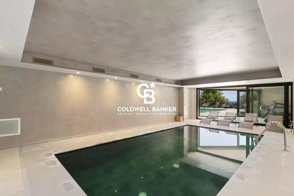 Villa 15 pièces à vendre St Paul - 06570 / Réf: 85944751