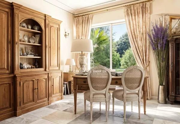 Villa 8 pièces à vendre Mougins - 06250 / Réf: 83226970