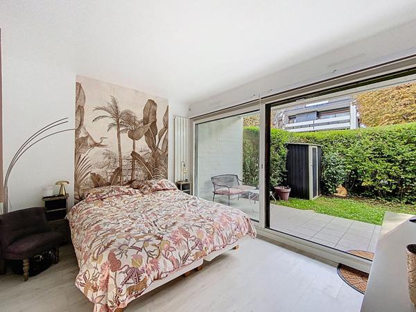 Appartement 3 pièces de 75.94 m² - Saint-Germain-en-Laye / Fourqueux