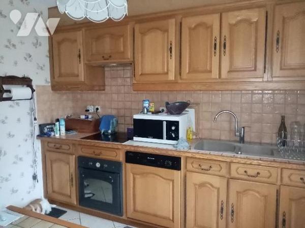 PAVILLON BON ETAT à 10 km de LA CHARITE, 7 pièces