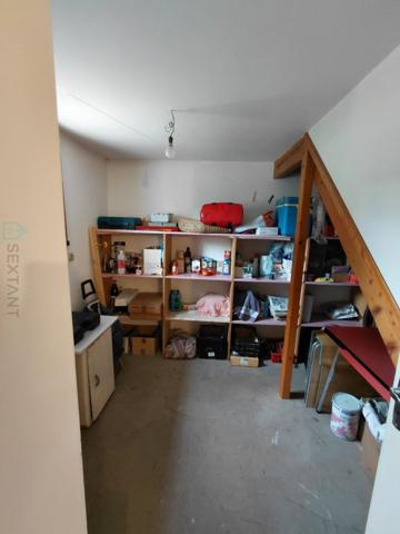 Dordogne - Ancienne maison garde barrière