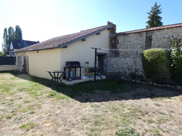 Maison Ivry La Bataille centre (240m²)