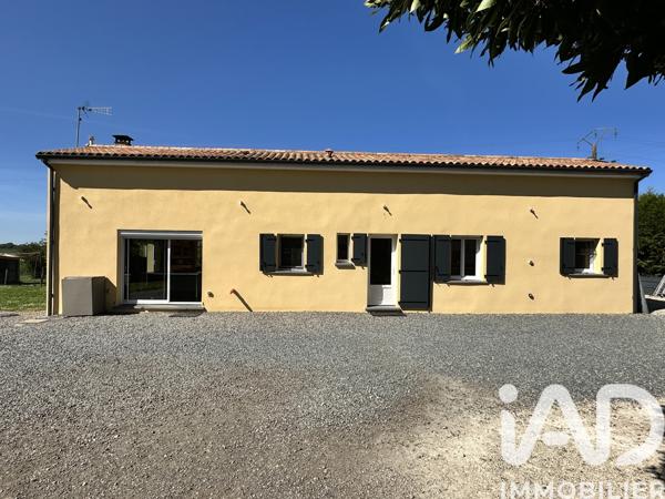Maison à vendre 6 pièces 120 m² Villefagnan