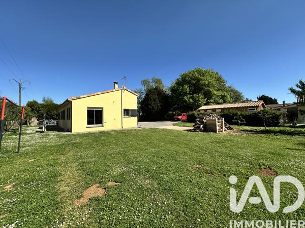 Maison à vendre 6 pièces 120 m² Villefagnan