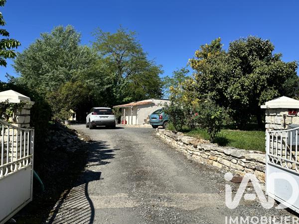 Maison à vendre 6 pièces 120 m² Villefagnan