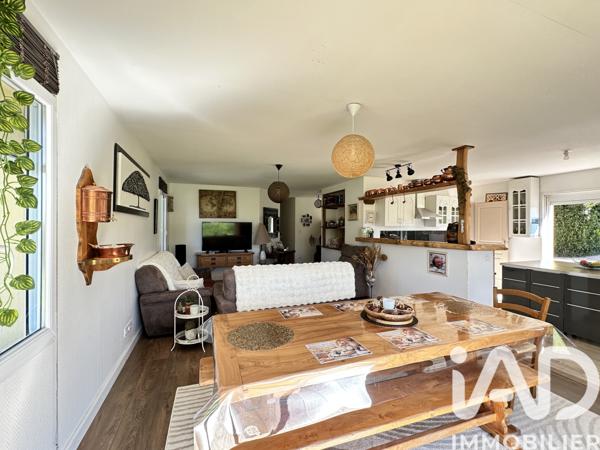 Maison à vendre 6 pièces 120 m² Villefagnan