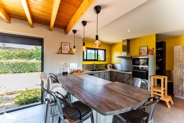 Maison à vendre |  Réalville |  5 pièces | 189 m²