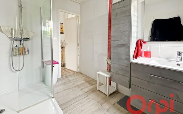 Maison à vendre    5 pièces •  Sauvian