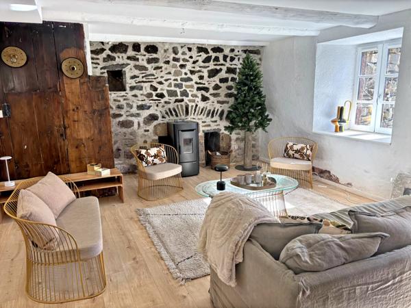 Immobilier Beaux (43200) – Maison 270m2 – 399 000 €