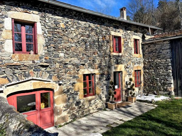 Immobilier Beaux (43200) – Maison 270m2 – 399 000 €