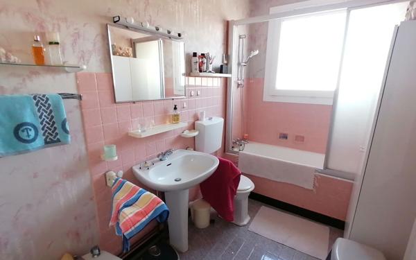 Maison à vendre    4 pièces • 106,80 m2 Saint-Georges-de-Didonne