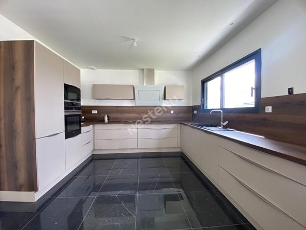 Maison neuve Sulniac avec vie de plain pied / 5 chambres / Morbihan / Bretagne sud