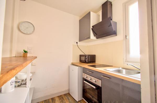 AGEN CENTRE - Appartement meublé et rénové au sein d'une résidence sécurisée en centre-ville