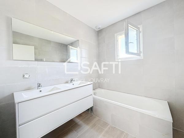 MAISON 125 M2 4 CHAMBRES