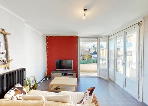 Appartement à louer    3 pièces • 66,85 m2    Rodez