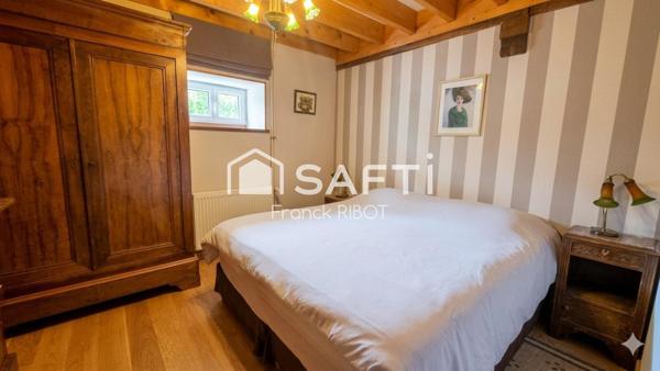 Maison de 251m2 sur 2457m2 de terrain