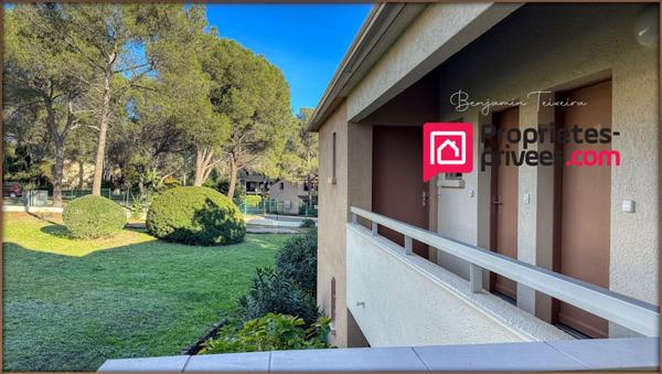 Appartement Saint Raphael 1 pièce(s) 21.66 m2 + Terrasse + Parking privé