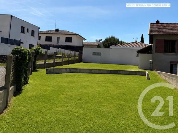 Terrain à vendre  963 m 2   LES SAUVAGES  - 69