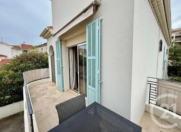 Appartement F1 à vendre  1 pièce - 33,88 m 2   ANTIBES  - 06