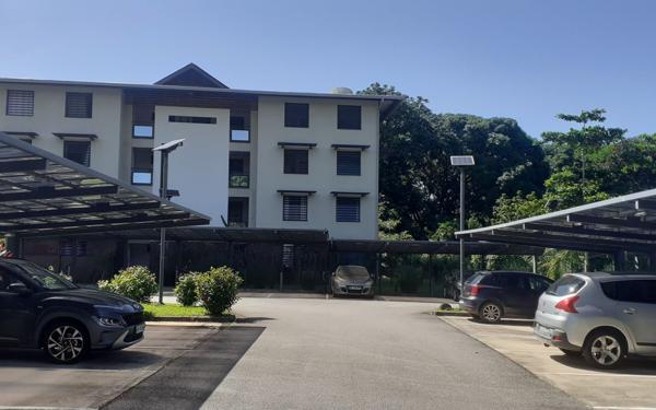 Appartement à vendre    3 pièces •  Cayenne